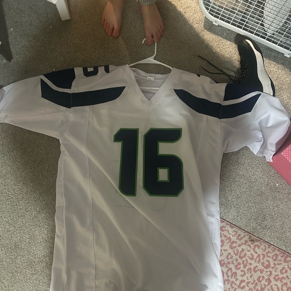 Seahawks - Picture 2 of 2